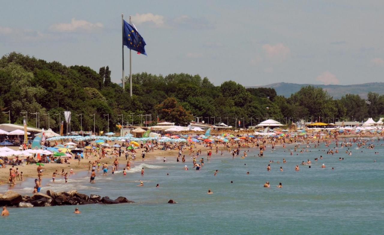 Nicky Holiday Flat Μπουργκάς Εξωτερικό φωτογραφία