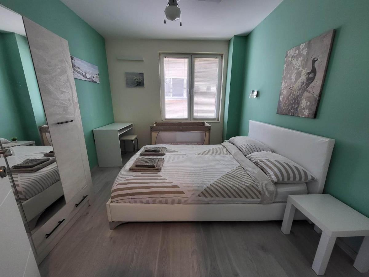 Nicky Holiday Flat Μπουργκάς Εξωτερικό φωτογραφία