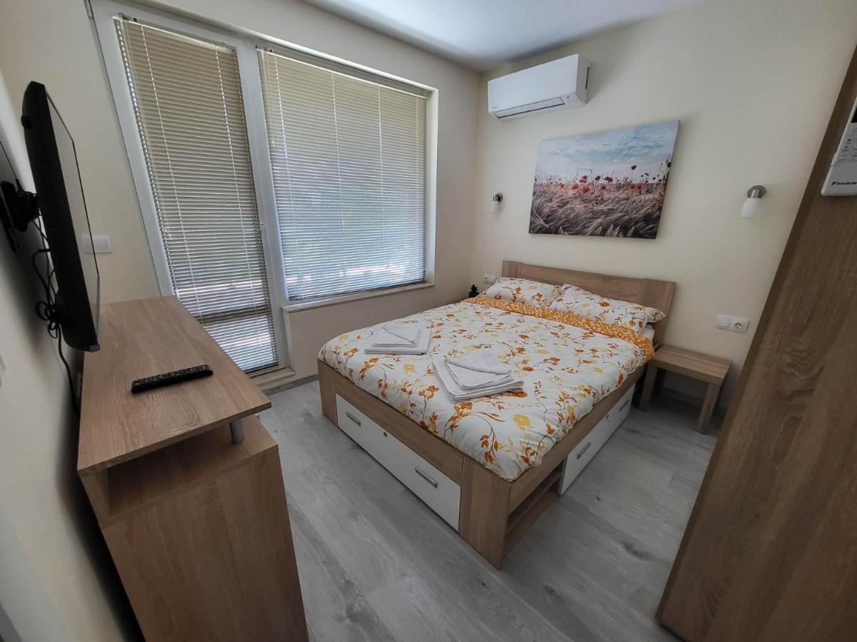 Nicky Holiday Flat Μπουργκάς Εξωτερικό φωτογραφία